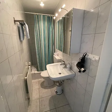 Wind Und Ferienwohnung 3 * Келленхузен